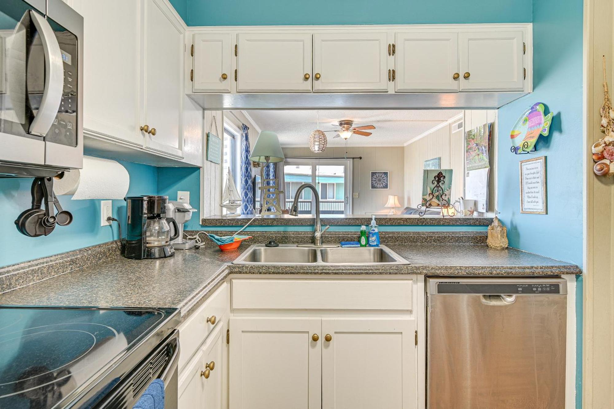 Coastal Condo On Beach With Community Pool Access! マートルビーチ エクステリア 写真